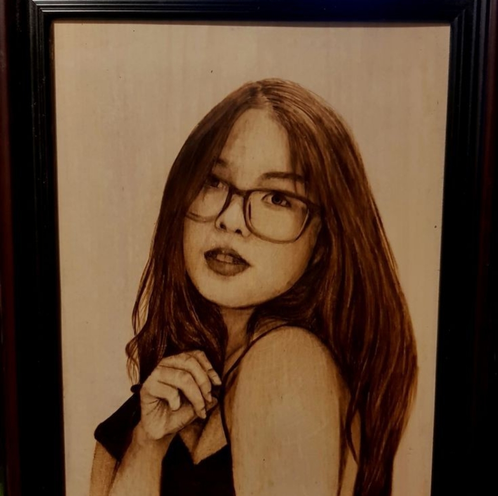 Custom gift